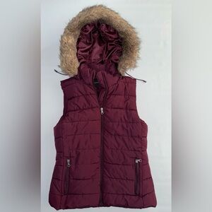 Banana Republic Small Puffer Vest with Detachable Hood